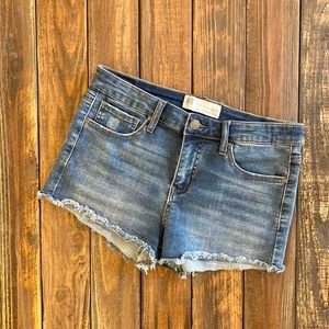 RSQ Jean Shorts Mid Rise Fray. Size: 5/27. Like New Never Worn